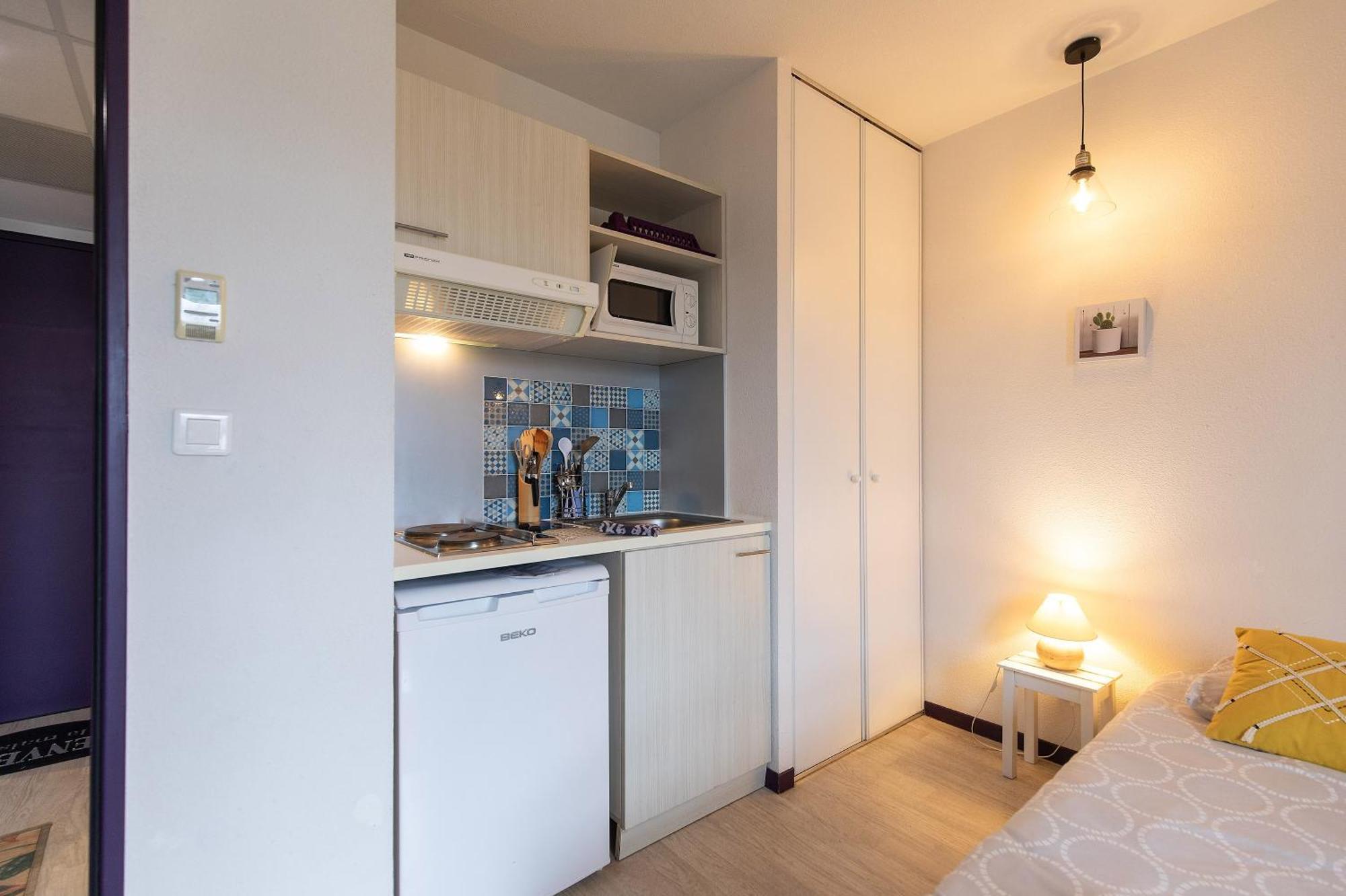 Tithome 1 - Gare, Centre Ville, Vue Montagne Et Chateau Lourdes Luaran gambar